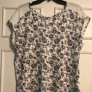 Carol Rose Size L Top